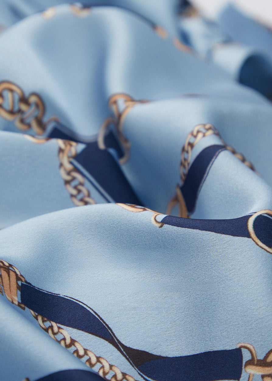 Chain Ribbon Tie Blouse　R77