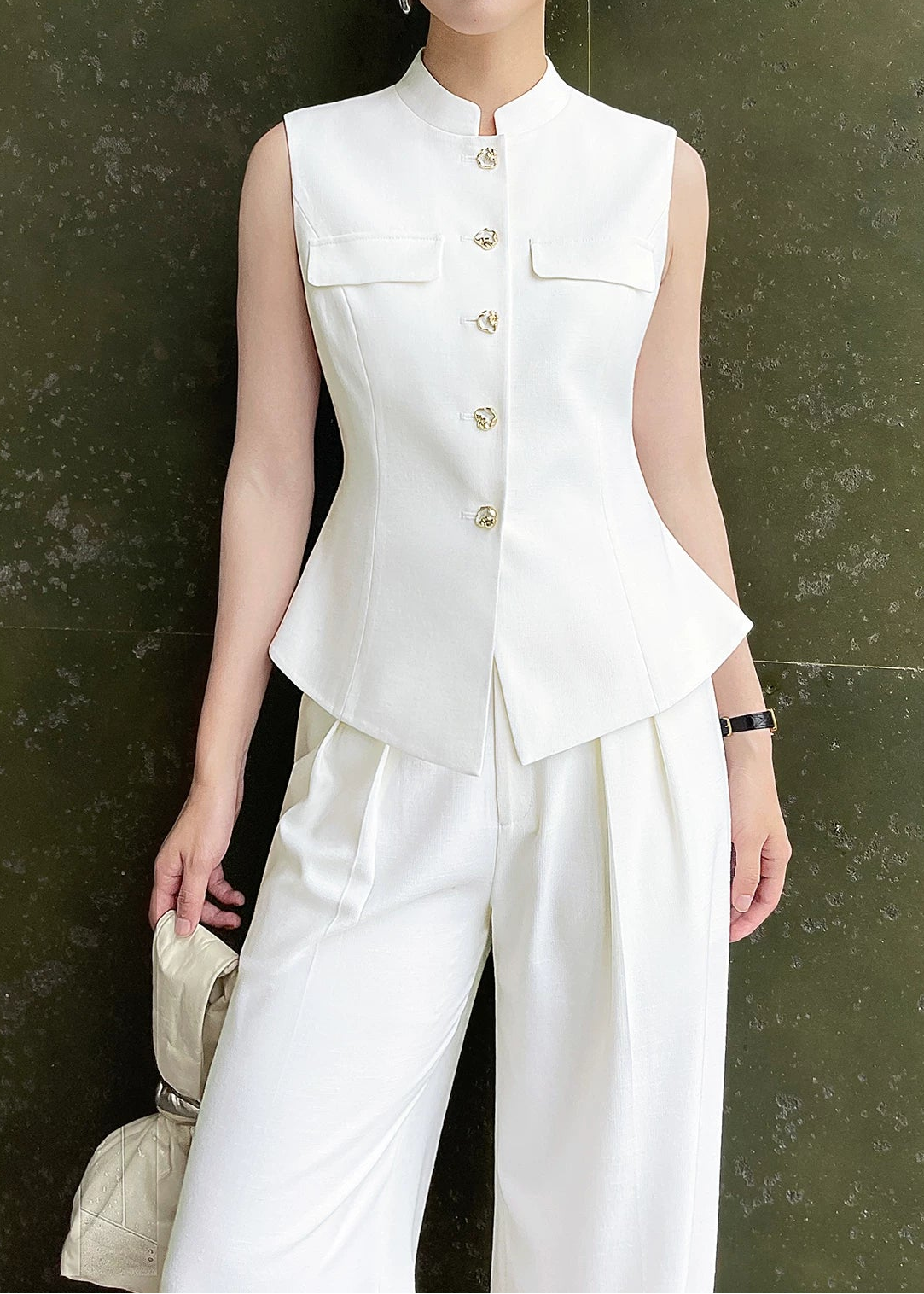 Sleeveless Vest and Pants Set　R138