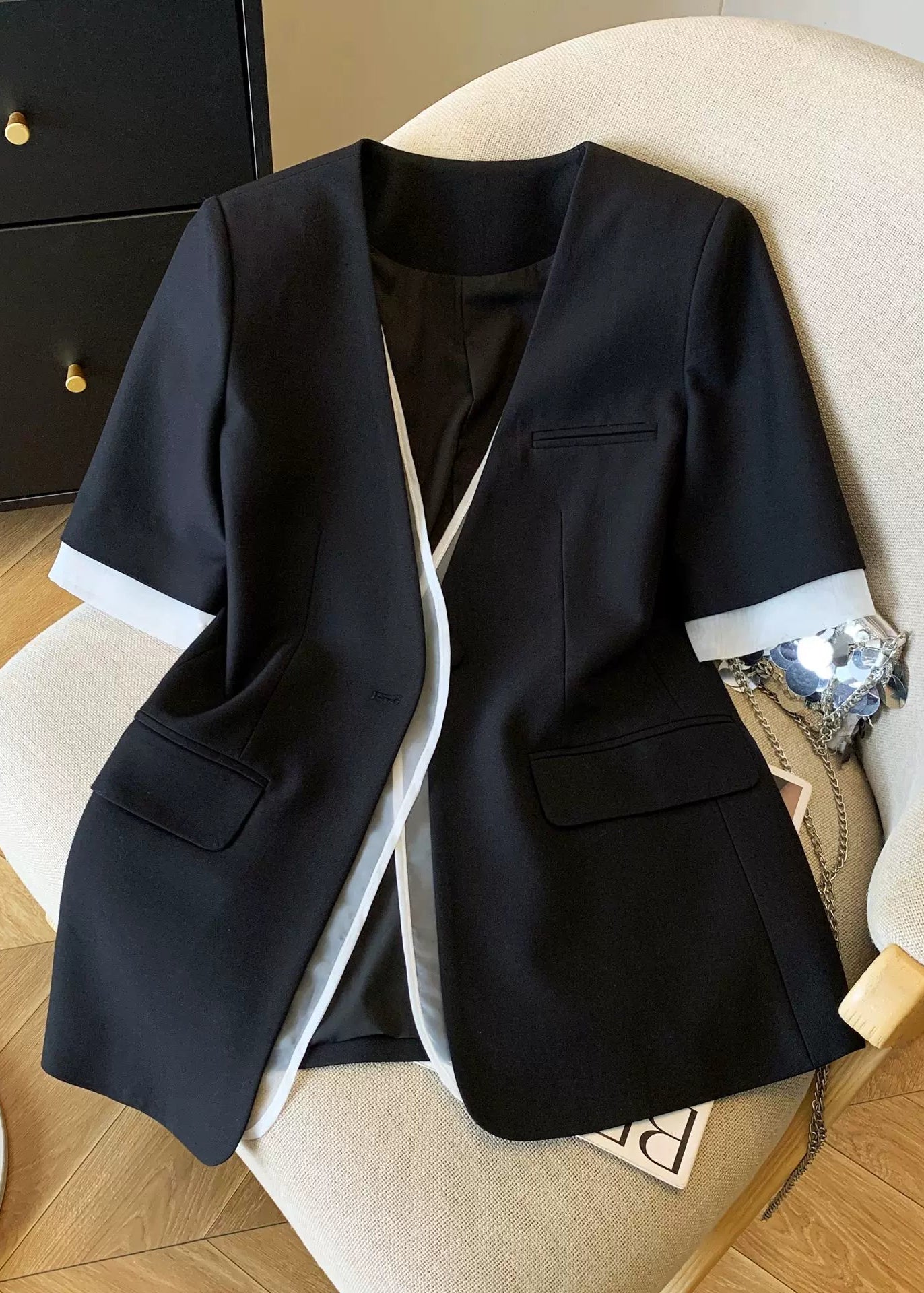 Layered Half Sleeve Collarless Jacket　R133